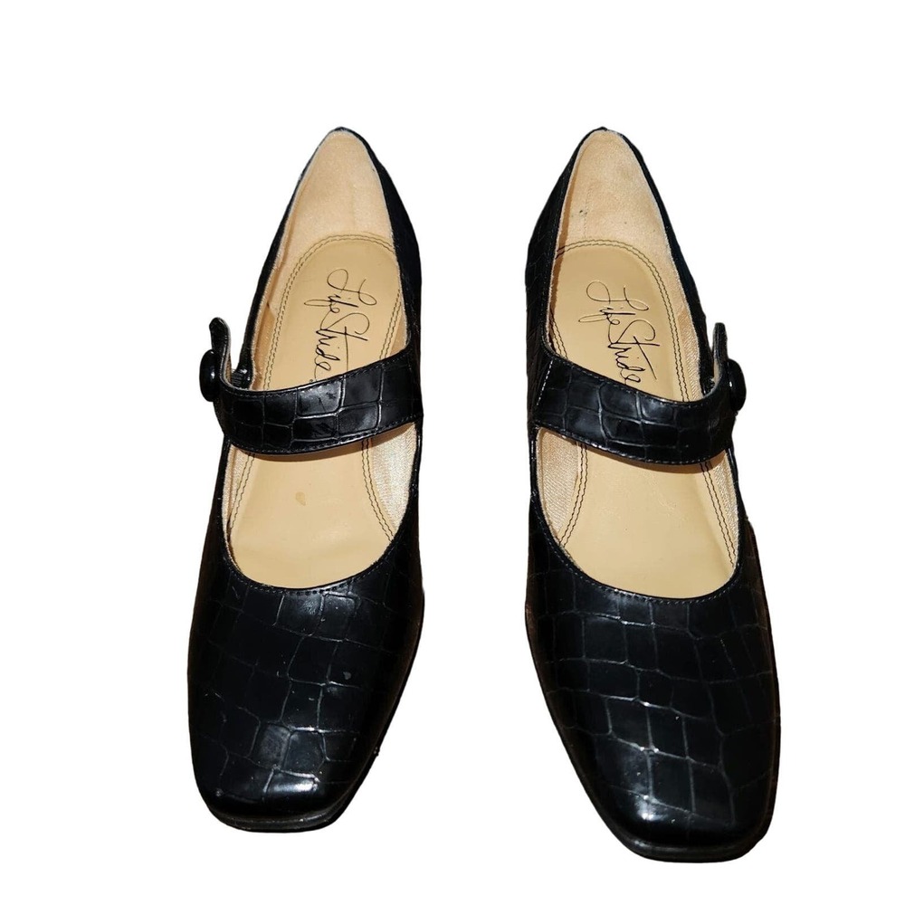 Life Stride Sindy Black Mary Jane size 6.5M Leather added to sole for longevity